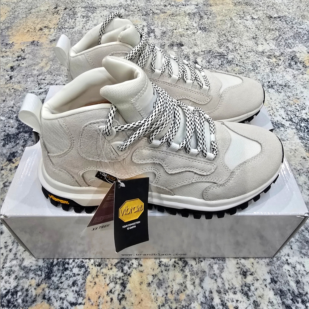 BrandBlackLA Trail Shoes Size 7.5M Brand New